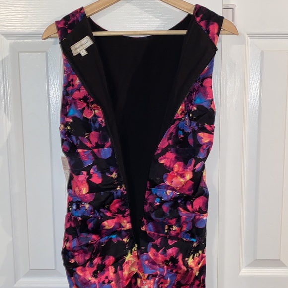 Katherine Kelly Lauren Tuck Floral Dress - Picture 6 of 7